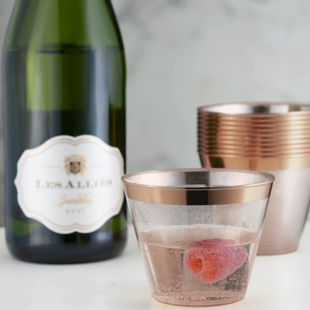100 Pack 9oz Plastic Cups Gold Glitter with a Gold Rim - Premium Disposable Party Cups - Elegant and Classy Sturdy Cups - Weddings Birthdays Anniversaries and Other Social Events